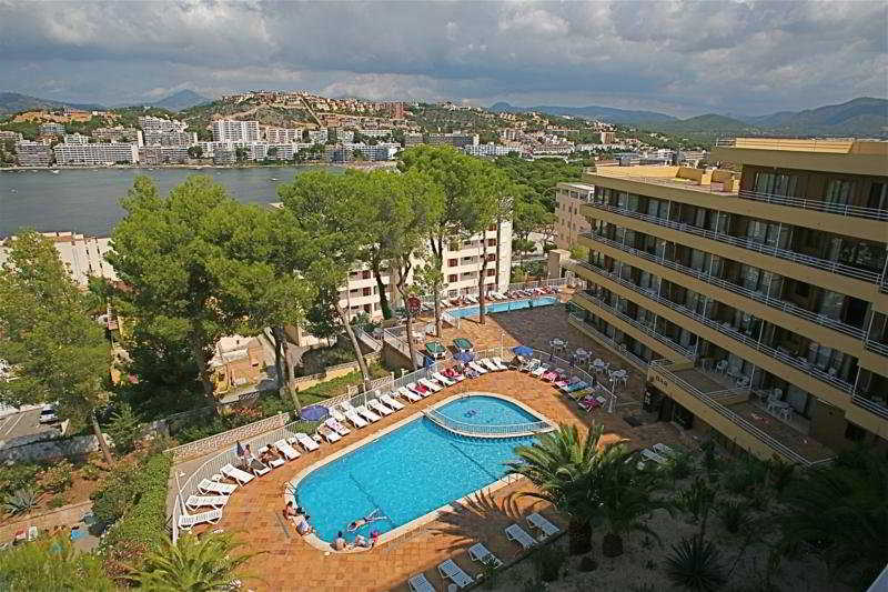 Pierre&Vacances Mallorca Portofino Santa Ponsa Exterior photo